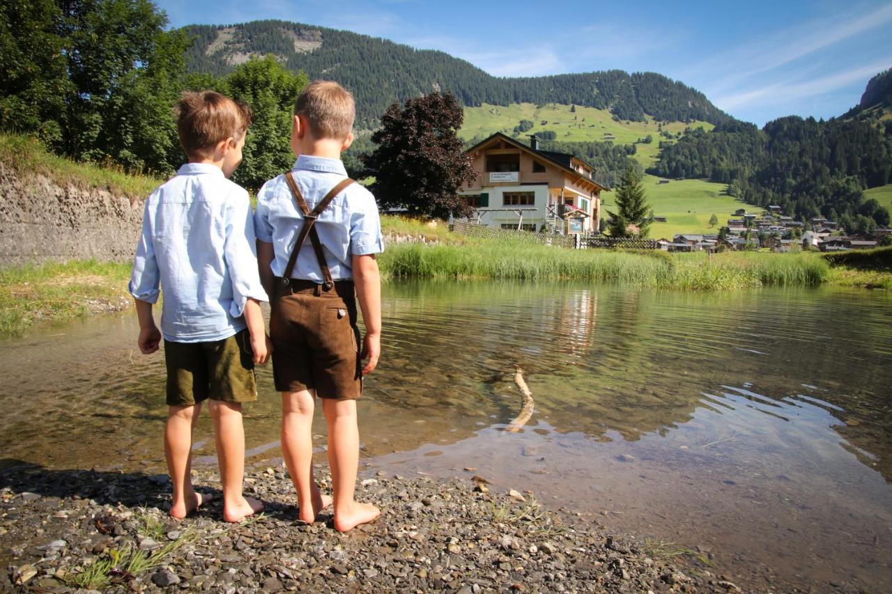 شقة Haus Bergquell Au (Vorarlberg) المظهر الخارجي الصورة